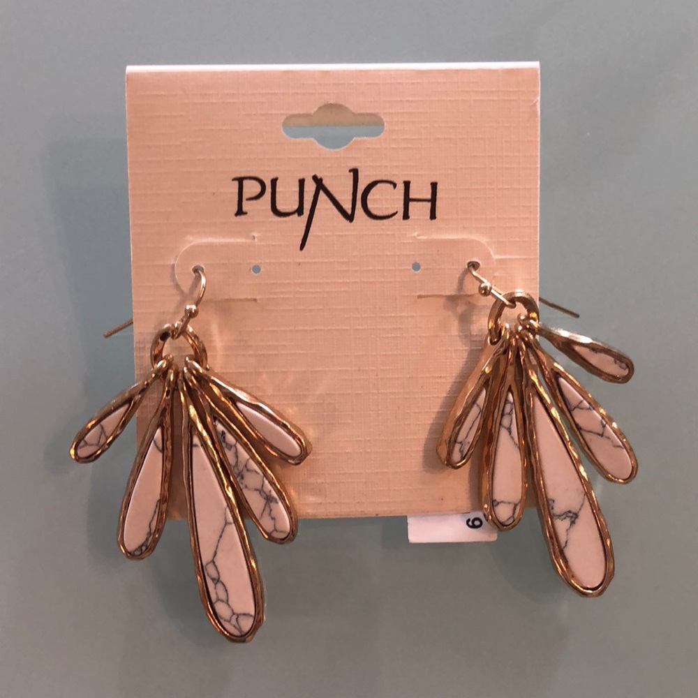 Punch brand white marble earrings NWT